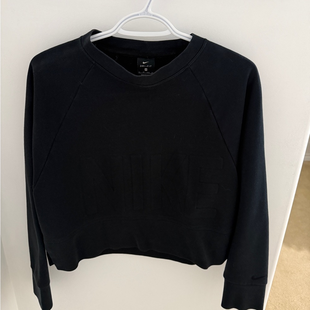 Nike Black Crewneck Sweatshirt